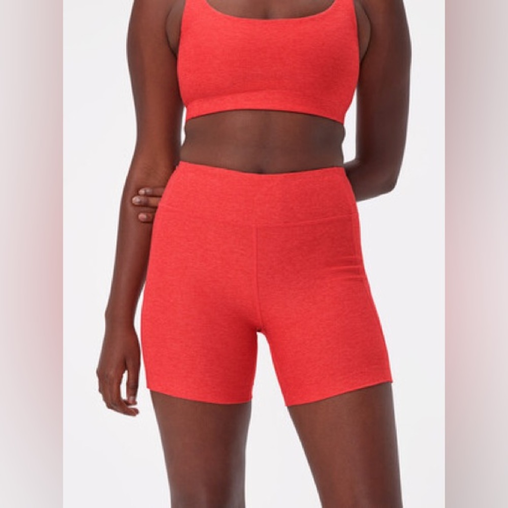 Outdoor Voices Poppy Red Set: Warm-Up 5” Short XS & Double Time Bra XS